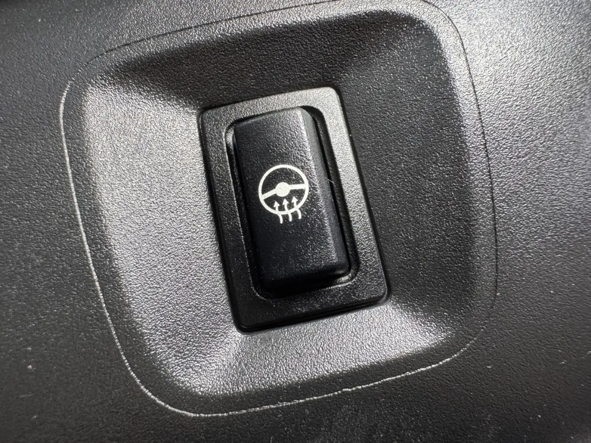 sDrive20i 192pk Executive, M Sport | Pano | CarPlay | Hud