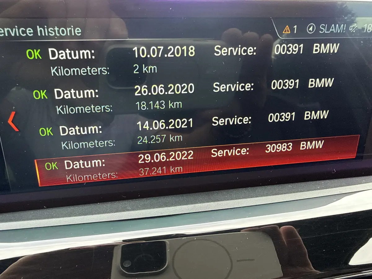 sDrive20i 192pk Executive, M Sport | Pano | CarPlay | Hud