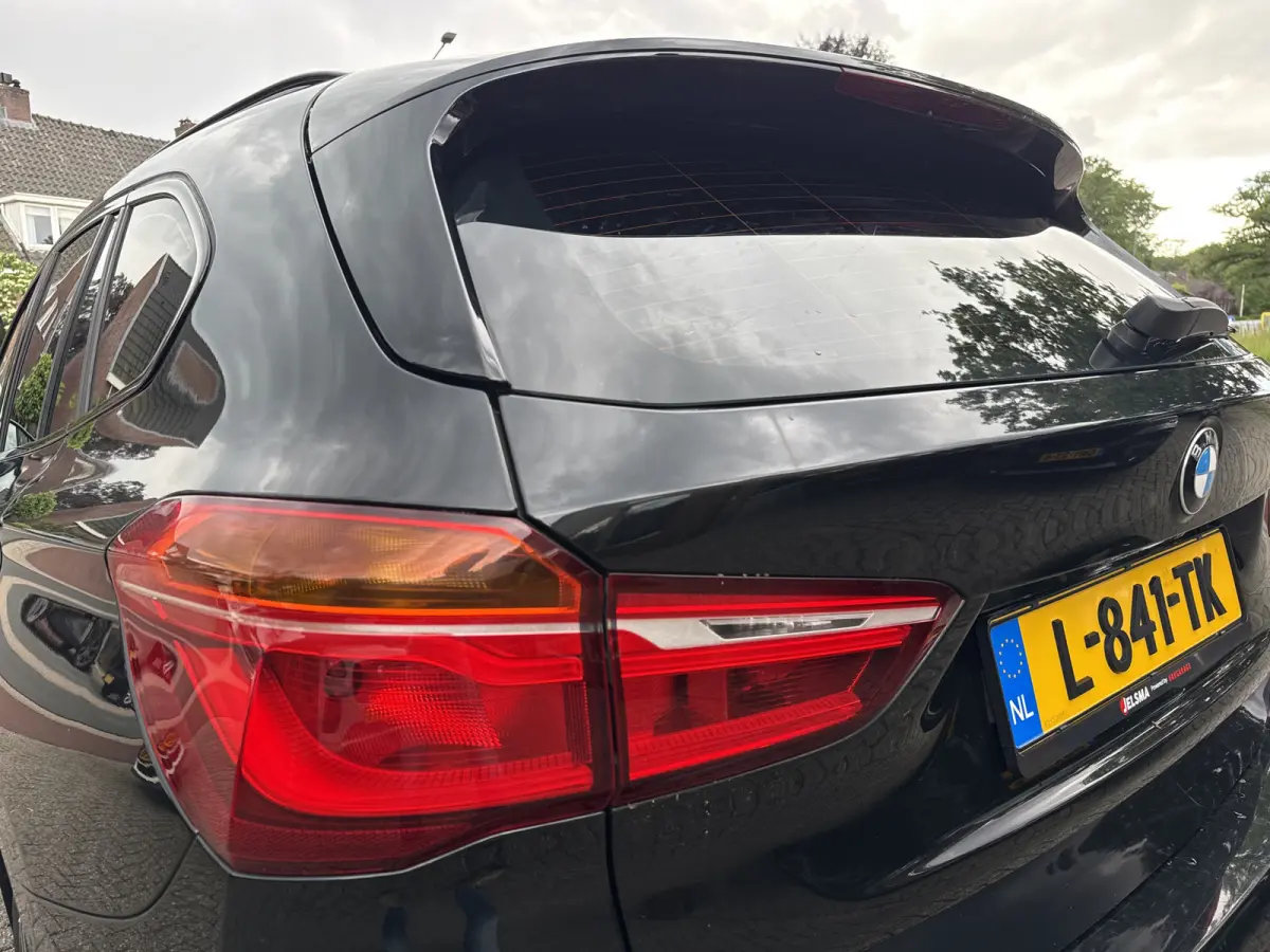 sDrive20i 192pk Executive, M Sport | Pano | CarPlay | Hud