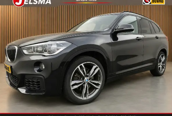 sDrive20i 192pk Executive, M Sport | Pano | CarPlay | Hud