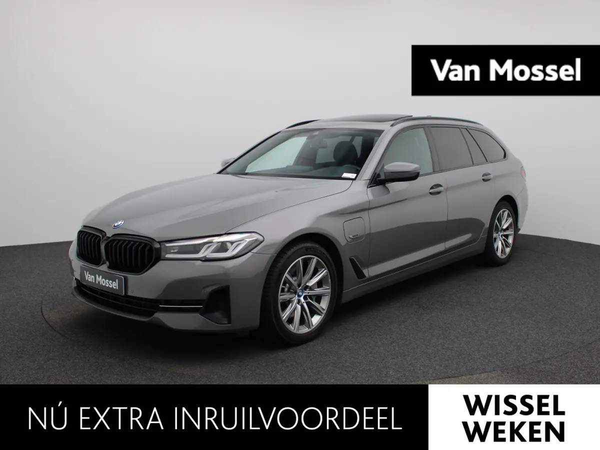530e 215kW xDrive Auto | Apple Carplay / Android Auto | Panoramadak | Sfeerverlichting | Harman / Kardon | Achteruitrijcamera | Trekhaak |