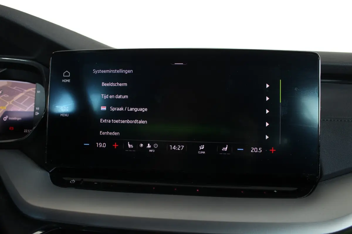 1.5 e-TSI Sport Business Carplay | Stoelverw. | Cruise | LED | Sportstoelen | Sfeerverl. | 18" LMV | PDC V+A