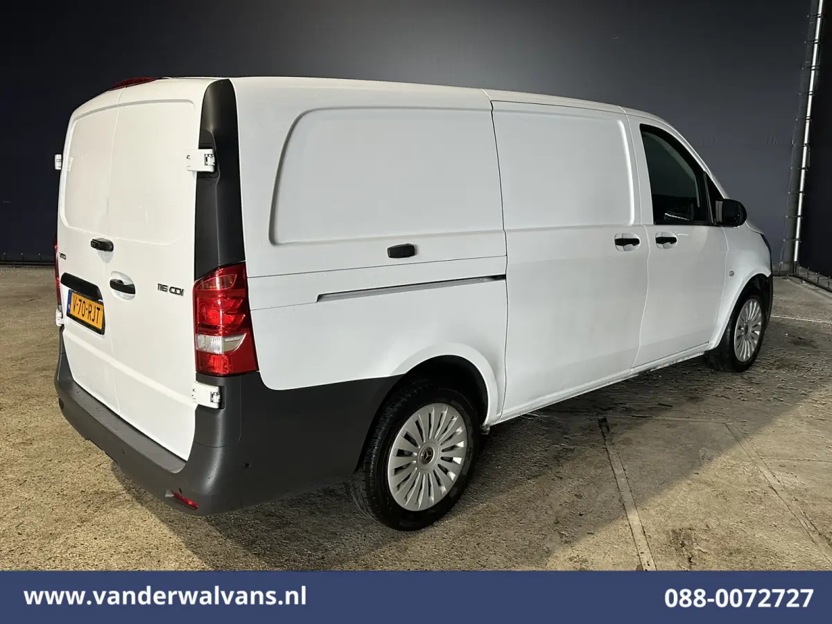 116 CDI 164pk L2H1 Euro6 Airco | Camera | Navigatie | Cruisecontrol | Stoelverwarming Parkeersensoren, Bijrijdersbank