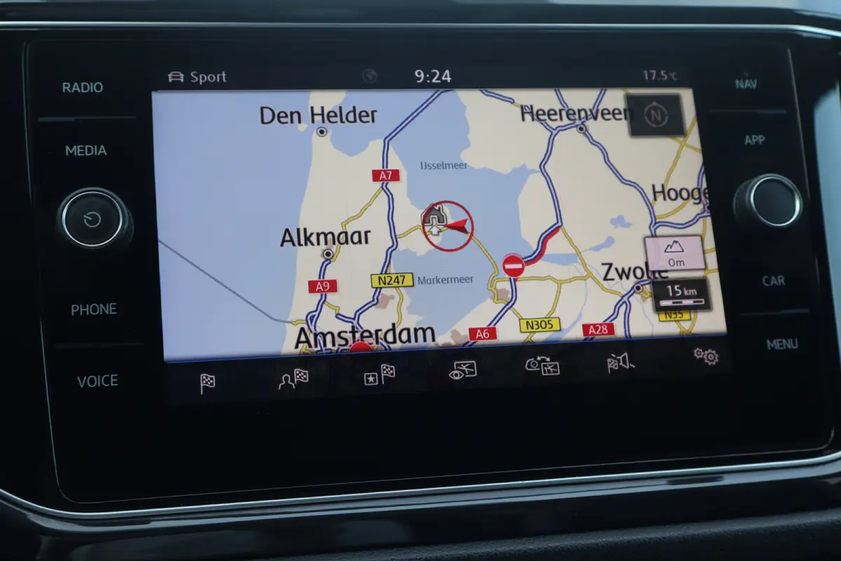 1.5 TSI Sport 150PK | Bandenspanningscontrolesysteem | Cruise control adaptief | Parkeersensor voor en achter