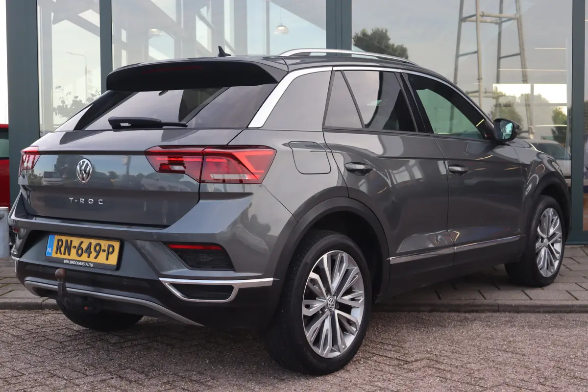 1.5 TSI Sport 150PK | Bandenspanningscontrolesysteem | Cruise control adaptief | Parkeersensor voor en achter