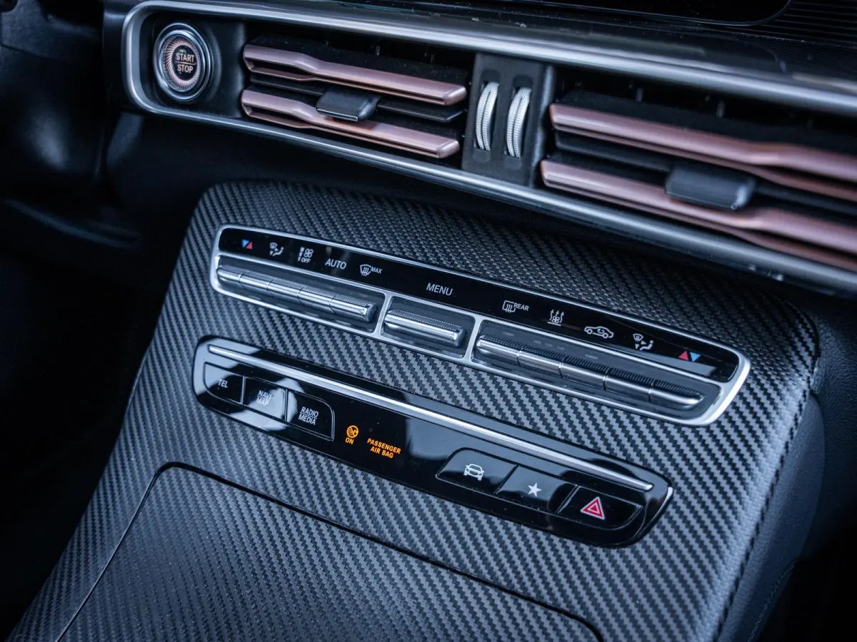 400 4MATIC Premium Plus 80 kWh ///AMG - Burmester l Pano l Laser Shield