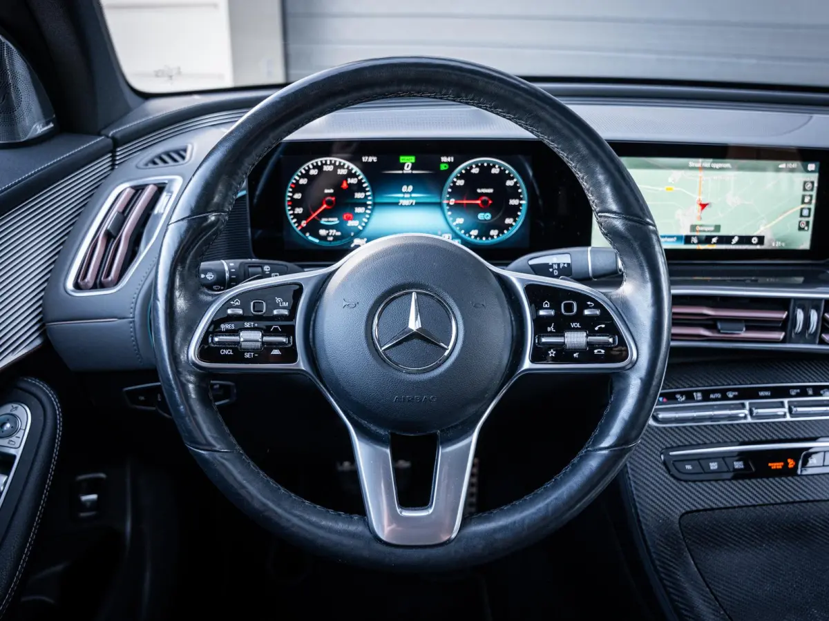 400 4MATIC Premium Plus 80 kWh ///AMG - Burmester l Pano l Laser Shield