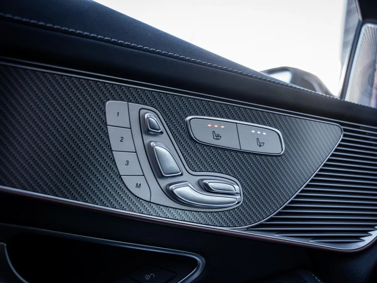 400 4MATIC Premium Plus 80 kWh ///AMG - Burmester l Pano l Laser Shield