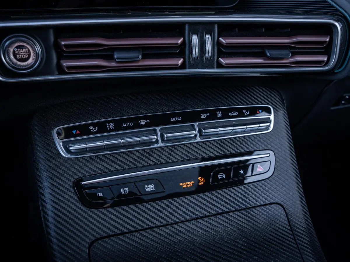 400 4MATIC Premium Plus 80 kWh ///AMG - Burmester l Pano l Laser Shield