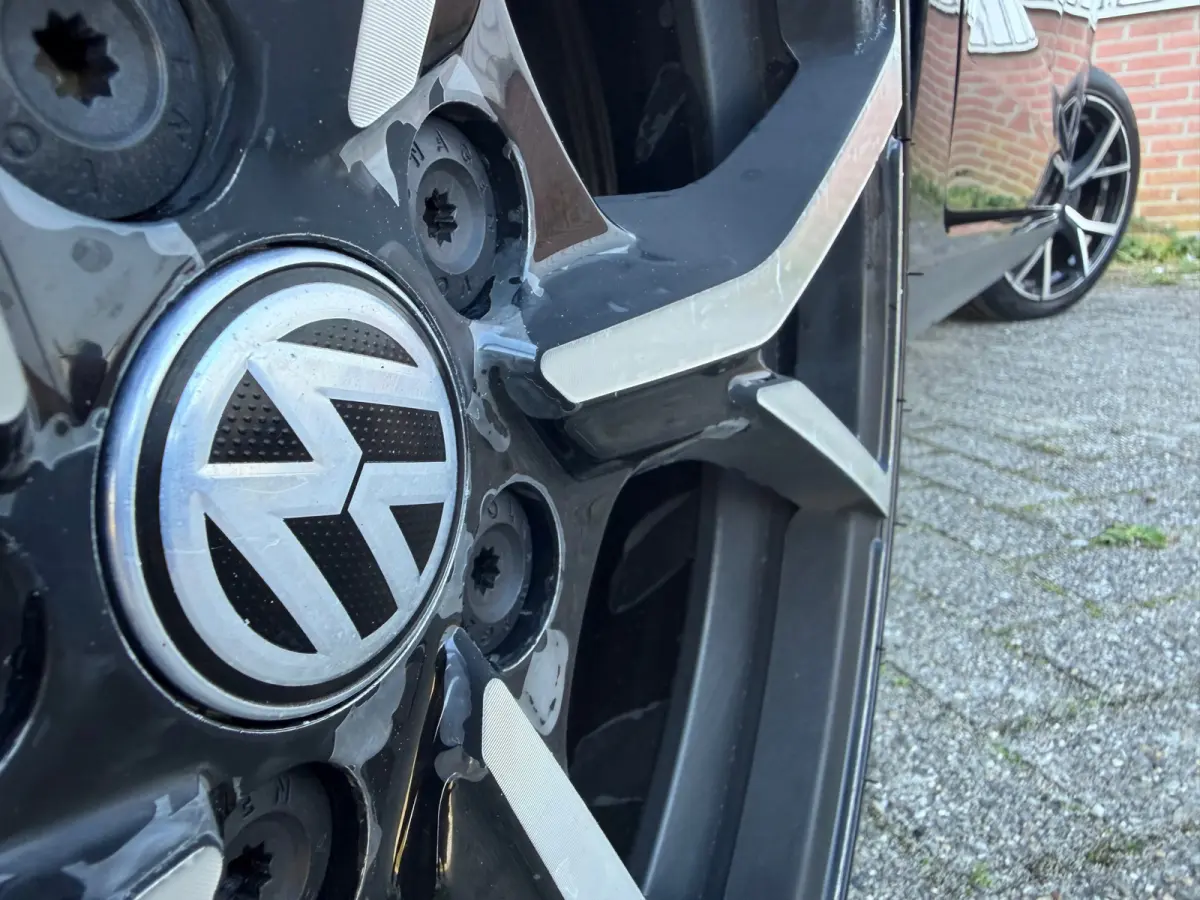 1.0 TSI Comfortline Business - Deep Black - Carplay/Cruise/LMV