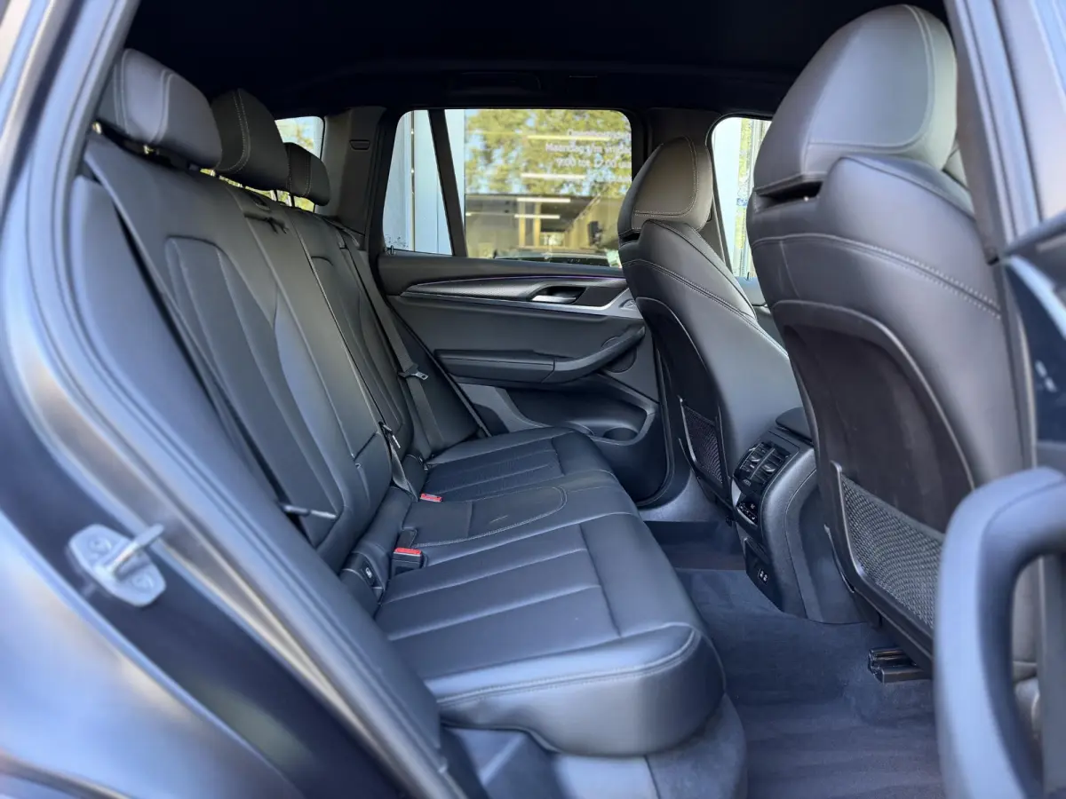 xDrive30e High Ex M-Sport LCI|Leer|Memory|Cam|Uniek: Individual Frozen Deep Grey|