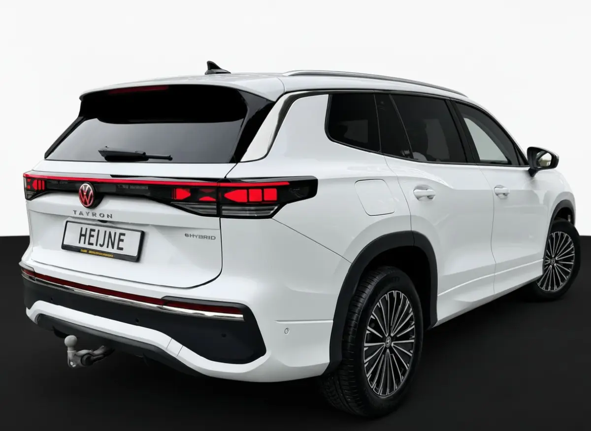1.5 eHybrid 204PK DSG HYBRID ELEGANCE 360°CAMERA/TREKHAAK/IQ.LIGHT/KEYLESS
