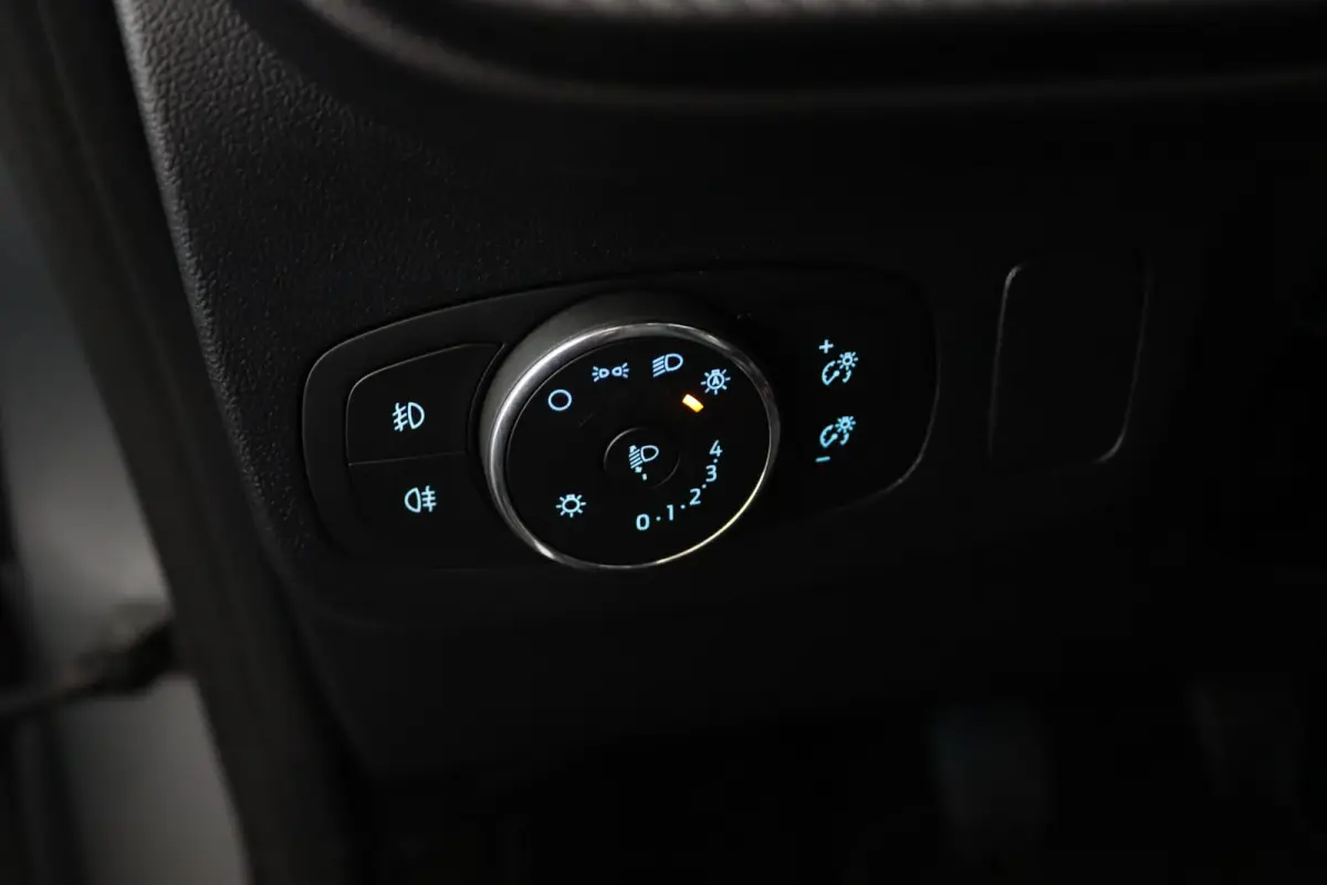 1.0 EcoBoost ST-Line X | Panoramadak | Winterpack | 18 Inch | B&O | Navigatie | CarPlay/Android Auto | LED |