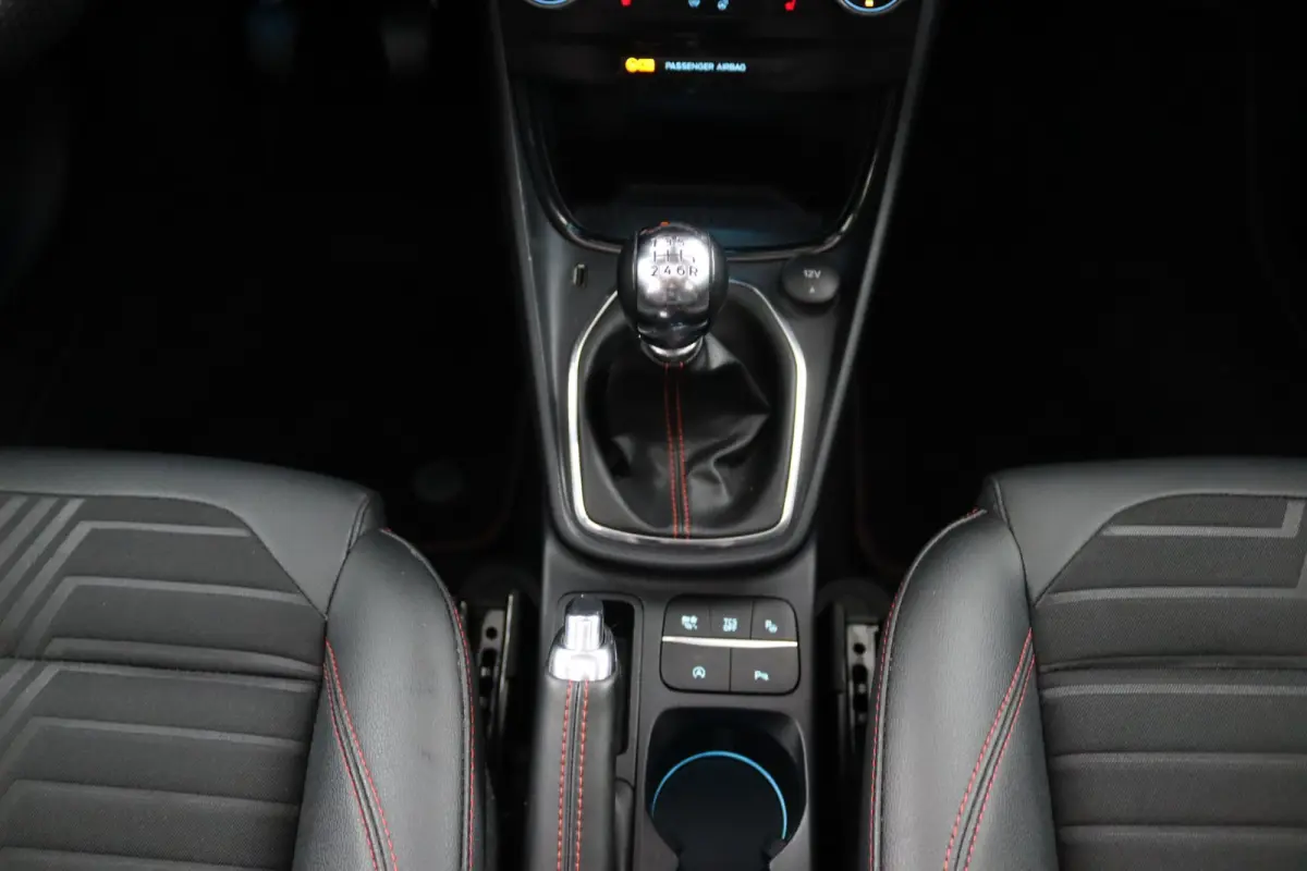 1.0 EcoBoost ST-Line X | Panoramadak | Winterpack | 18 Inch | B&O | Navigatie | CarPlay/Android Auto | LED |