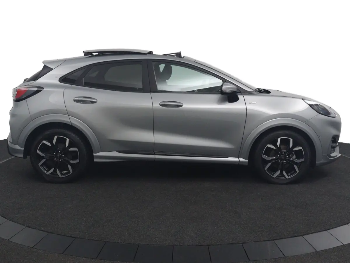1.0 EcoBoost ST-Line X | Panoramadak | Winterpack | 18 Inch | B&O | Navigatie | CarPlay/Android Auto | LED |