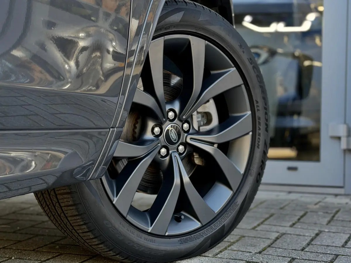 P300e 1.5 R-Dynamic SE |Pano|ACC|Leer|Meridian|Memory|Winterpakket|Sfeer|20"AllSeason
