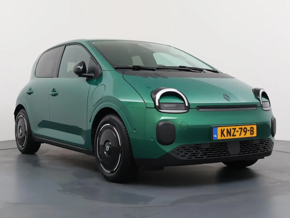 techno 80pk urban range | Stoelverw. | parkeercamera | Navigatie |