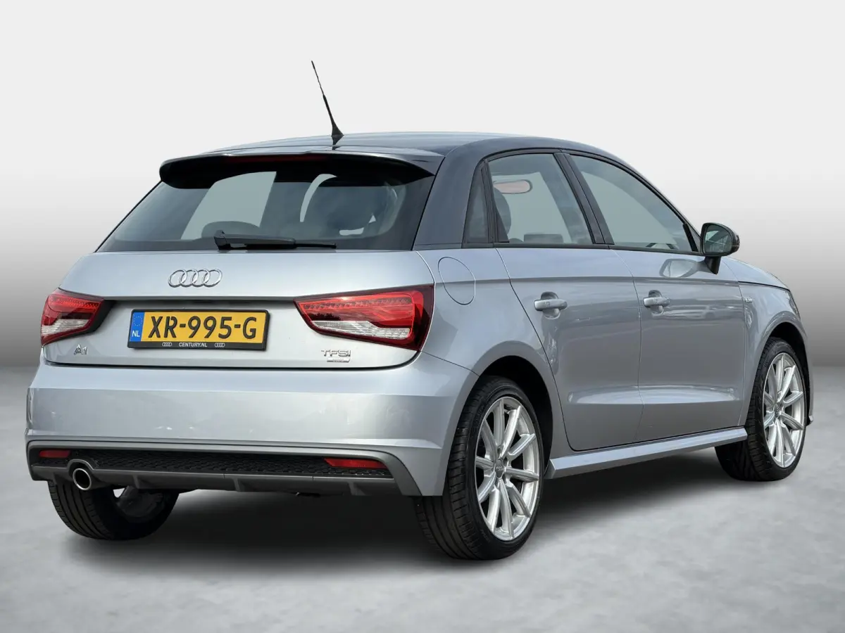1.0 TFSI S-Line edition+ | Dealeronderhouden | S-Line | 1e Eigenaar | Cruise Control | Navigatie | Bluetooth |