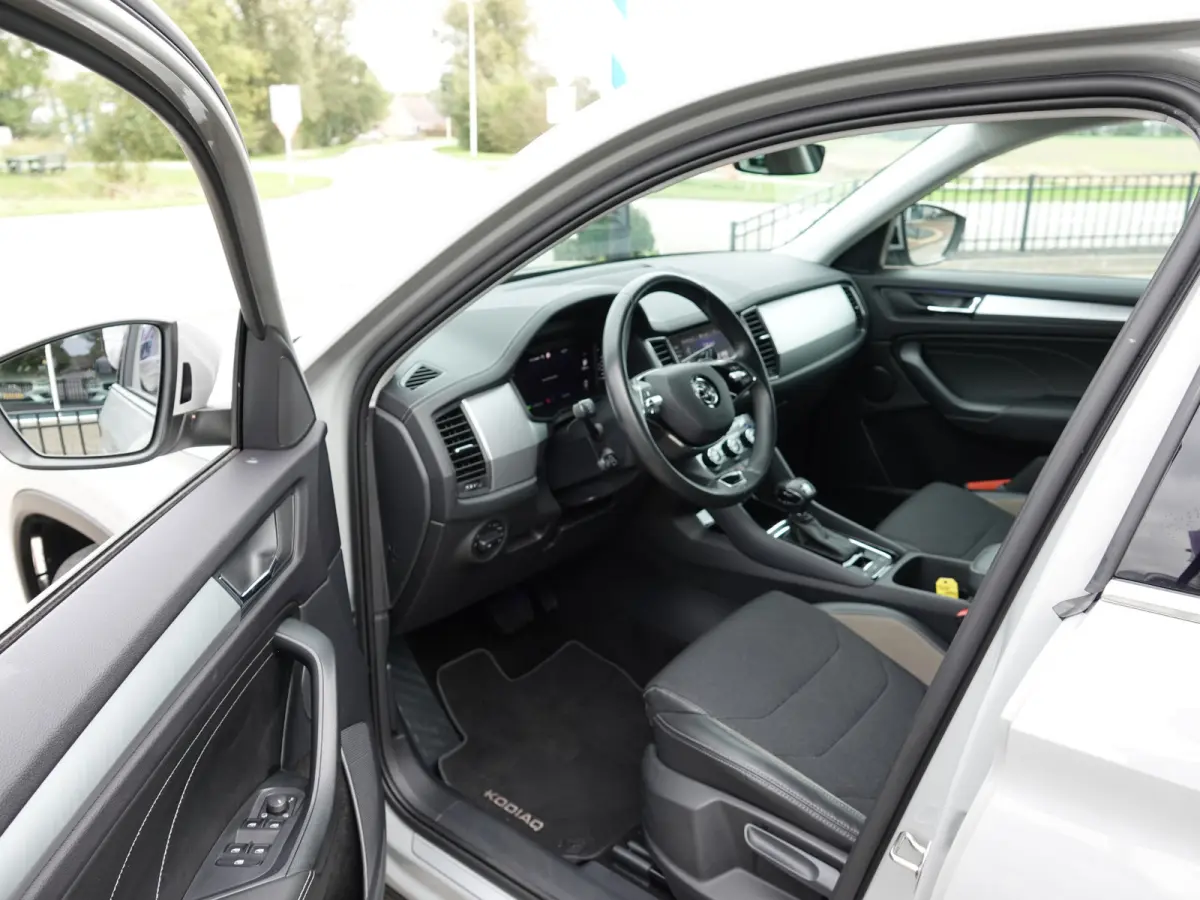 1.5 TSI 150PK Business Edit. 7-PERS TREKH. | H-LEER | ACC | ECC | DODE HOEK