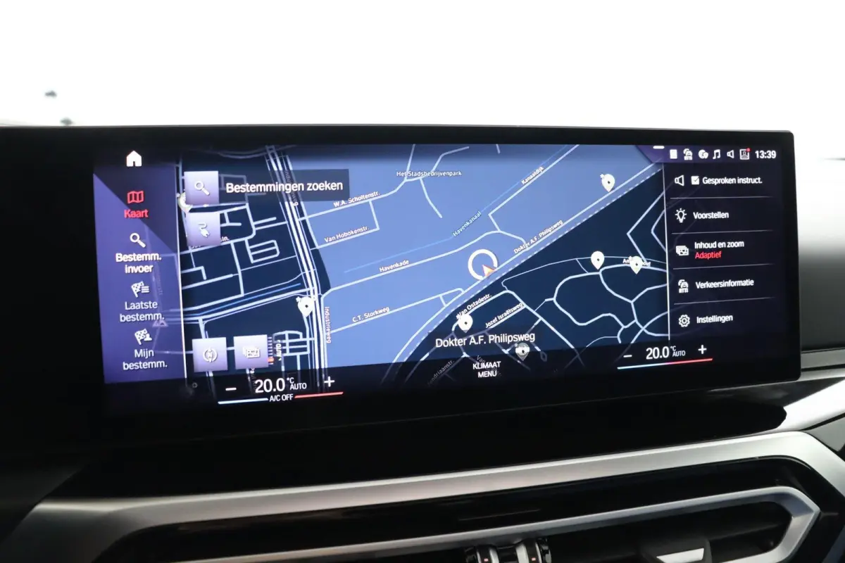 eDrive40 High Executive 84 kWh | Glazen Schuif-/kanteldak | Trekhaak Elektrisch | Volleder Individual + leder dashboard | Stoelverwarming | Driving Assistant Professional | 360 camera | Head