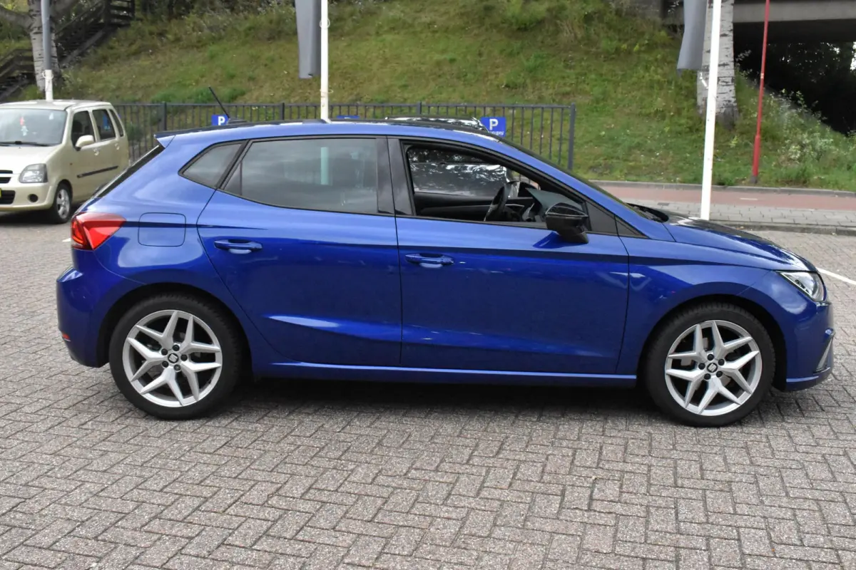 1.0 TSI FR Business Intense Plus Automaat | Carplay Navi | Digitaal Dashboard | LED | 12 mnd BOVAG garantie | Whatsapp 06-53188999