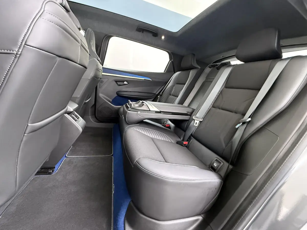 EV87 long range esprit Alpine HARMAN KARDON | PANORAMADAK | ADAPTIVE CRUISE | CAMERA | DODE HOEK DETECTIE
