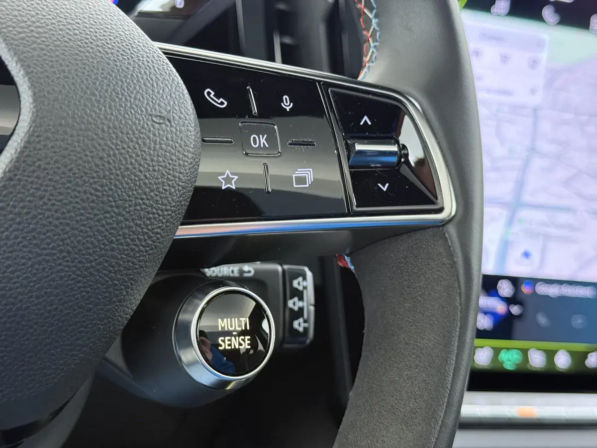 EV87 long range esprit Alpine HARMAN KARDON | PANORAMADAK | ADAPTIVE CRUISE | CAMERA | DODE HOEK DETECTIE