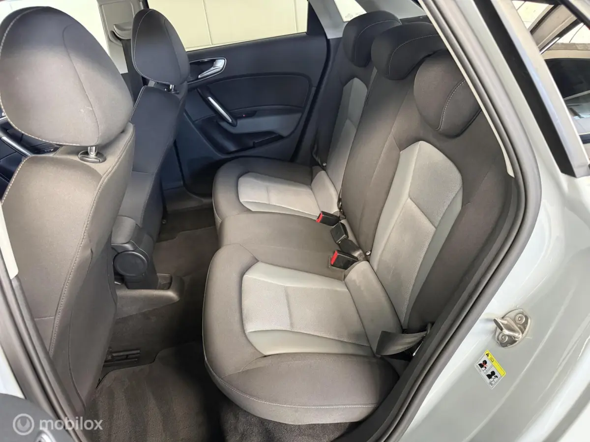 S-Line/Nardo Grey/Uniek/1e eigenaar/LageKM