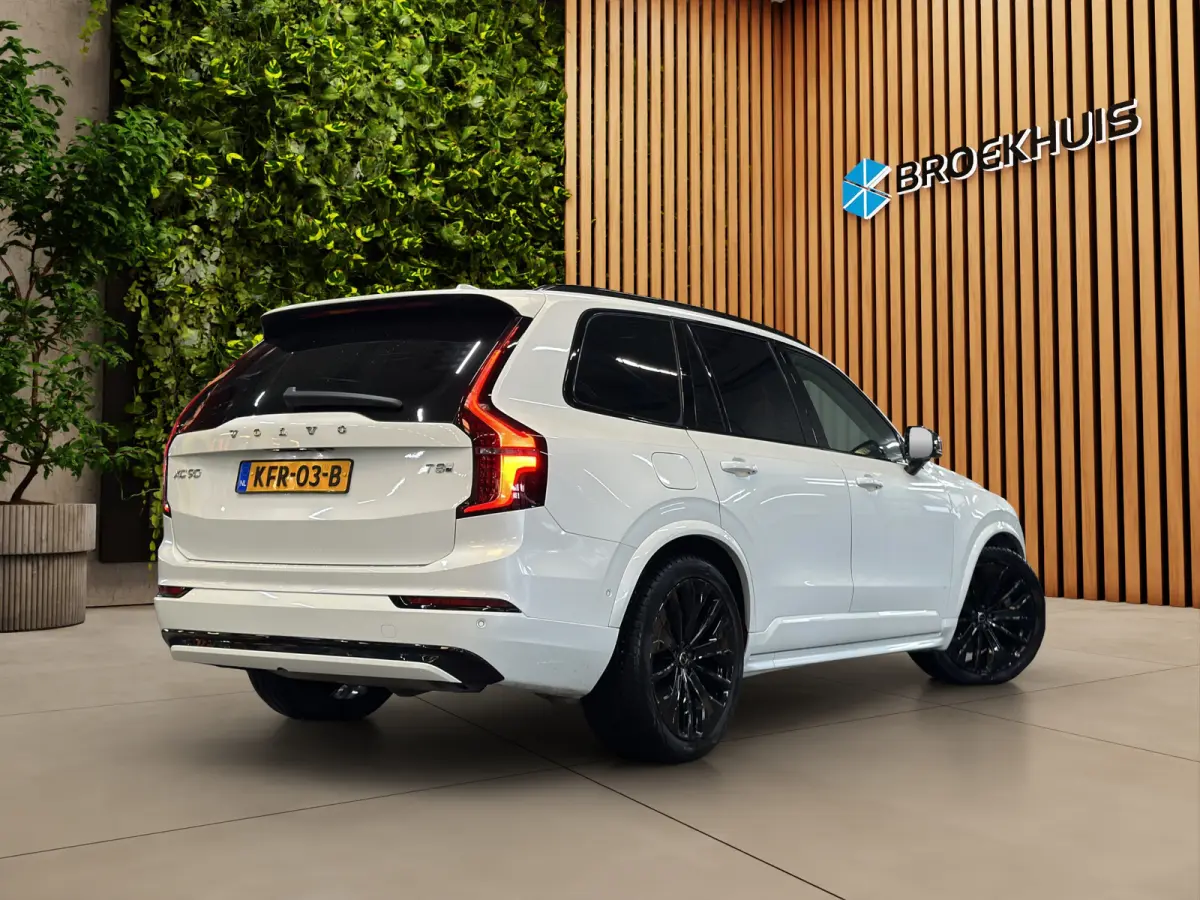 2.0 T8 Plug-in hybrid AWD Ultra Dark | Luchtvering | Trekhaak | Pano | Stoelventilatie | Bowers&Wilkins