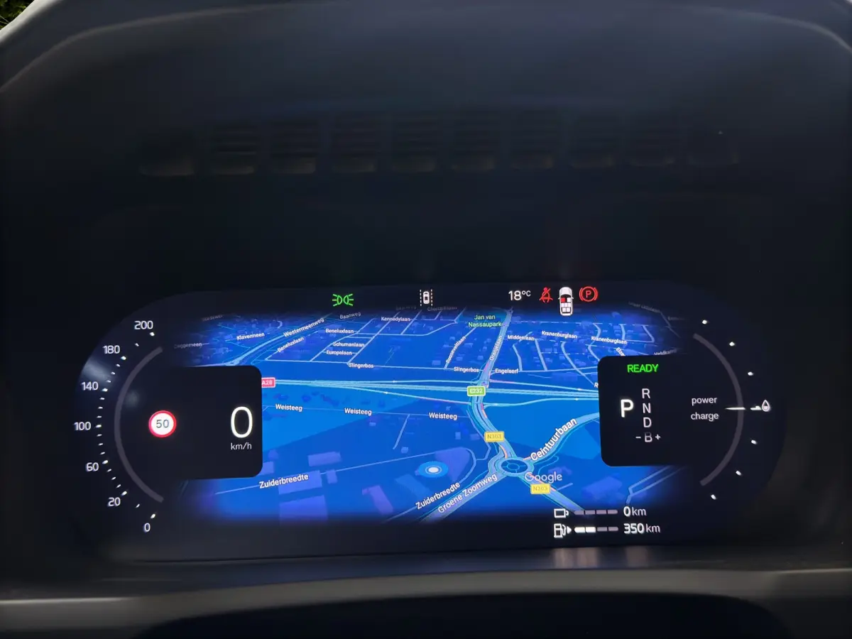 2.0 T8 Plug-in hybrid AWD Ultra Dark | Luchtvering | Trekhaak | Pano | Stoelventilatie | Bowers&Wilkins