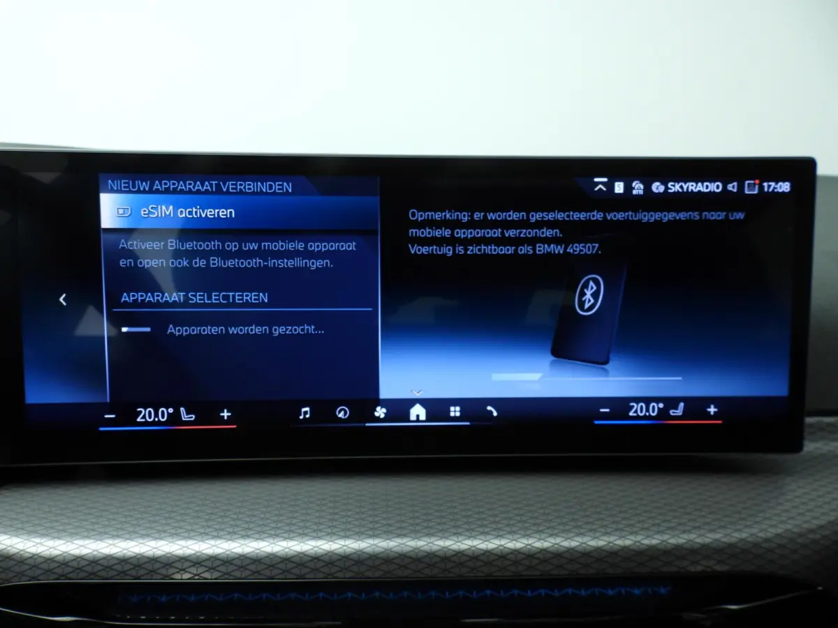 330e | M-Sportpakket | LED | Navigatie | SOH 100% | Active cruise | Trekhaak | Panoramadak | Stoelverwarming | DAB | Hifi speakers | Alu 18 inch