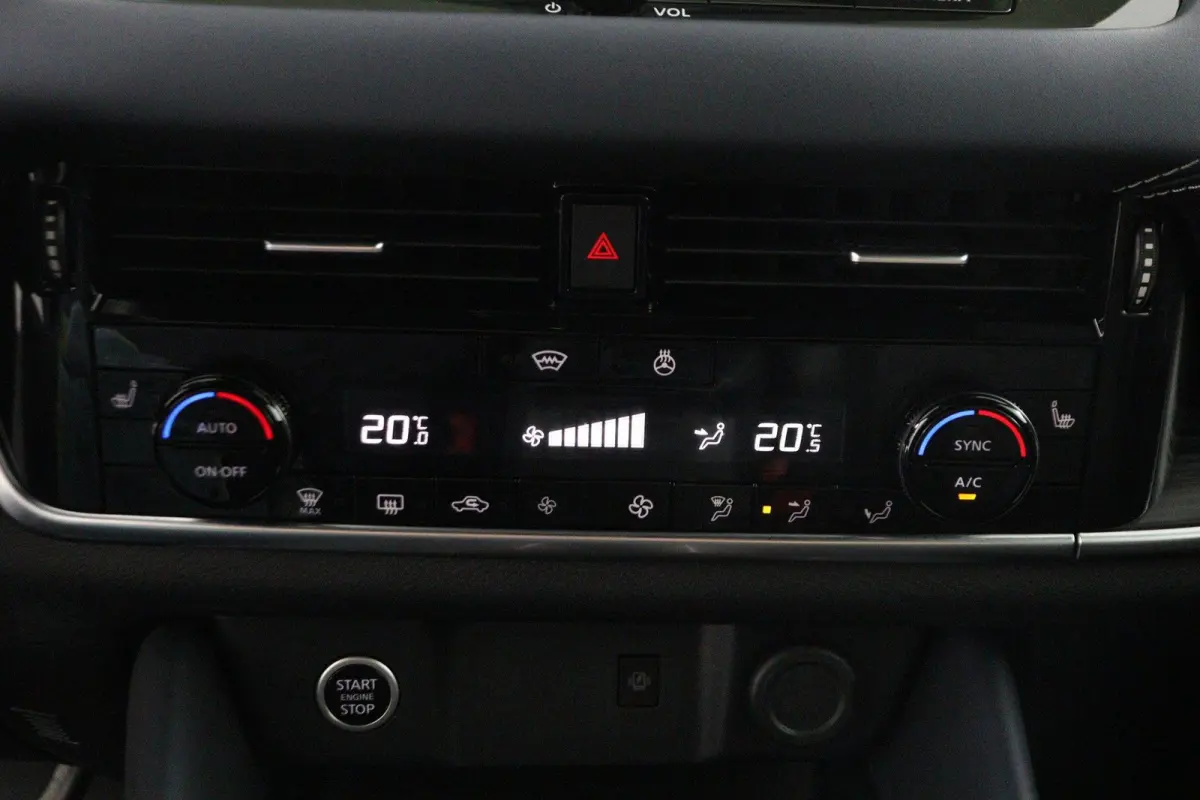1.3 MHEV Xtronic Tekna Plus | Trekhaak | Panoramadak | Lederen Bekl. | BOSE Audio |