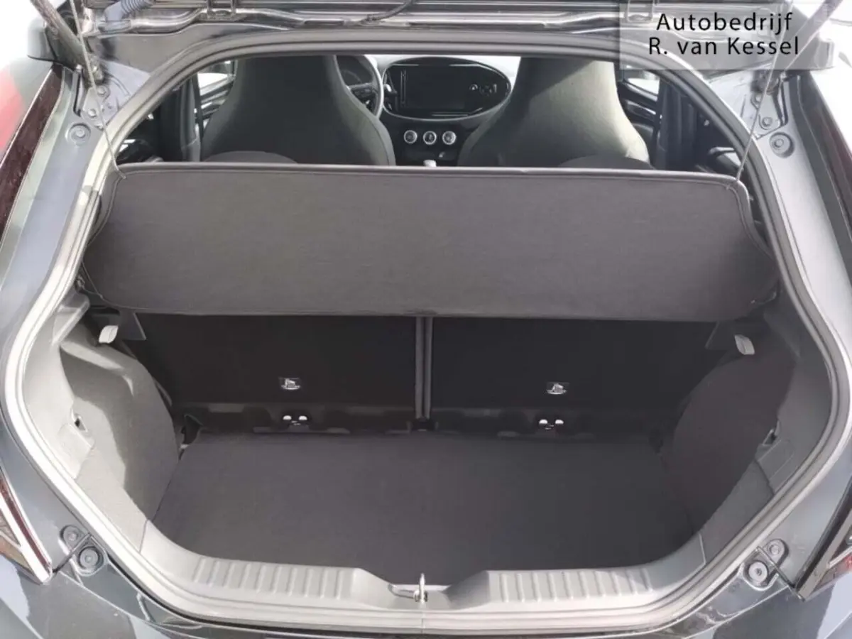 1.0 VVT-i S-CVT Play Automaat I 1e Eig. I Carplay I ACC I NL-auto