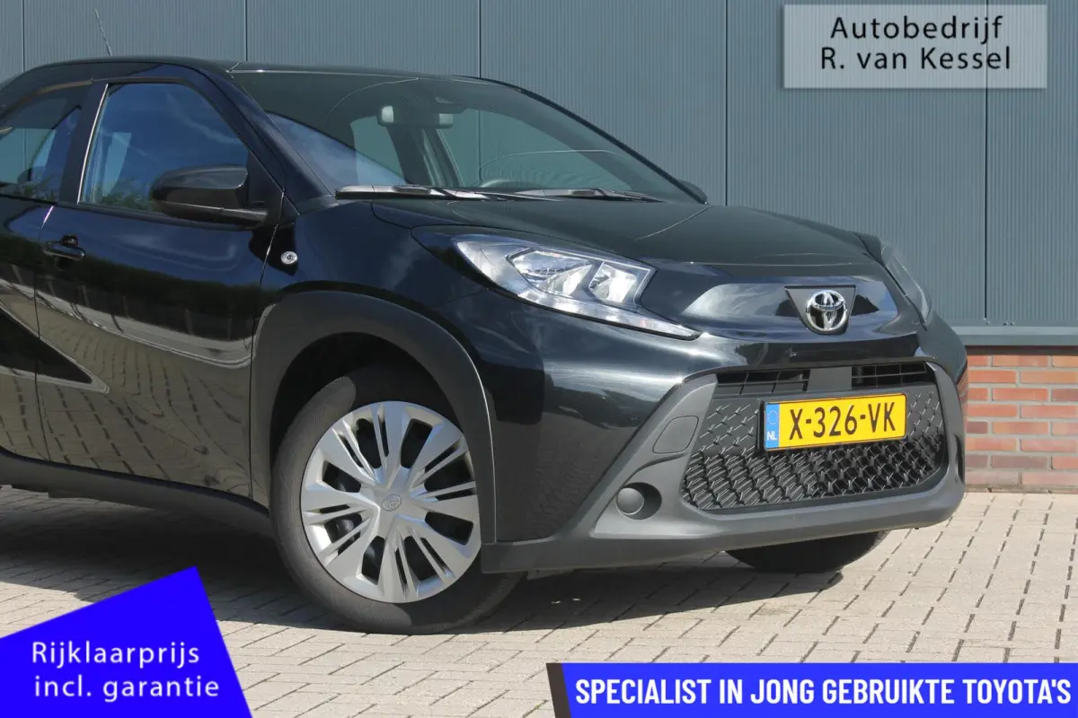 1.0 VVT-i S-CVT Play Automaat I 1e Eig. I Carplay I ACC I NL-auto
