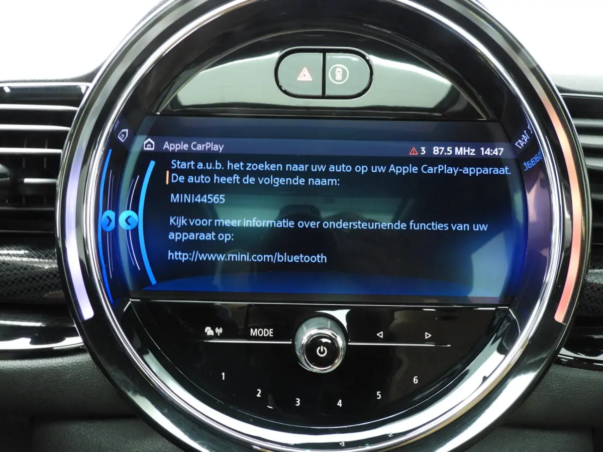 1.5 Cooper | LED | Leder | Navigatie | Panoramadak | Sportstoelen | Stoelverwarming | DAB | Harman-kardon sound | Alu 18 inch