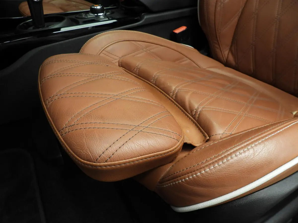 1.5 Cooper | LED | Leder | Navigatie | Panoramadak | Sportstoelen | Stoelverwarming | DAB | Harman-kardon sound | Alu 18 inch