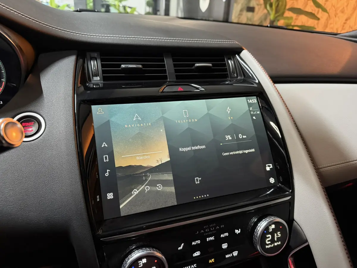 1.5 P300e AWD R-Dynamic SE AWD 309PK 93%SOH Garantie|Pano|360°|Leder|Memory|CarPlay|Rijklaar