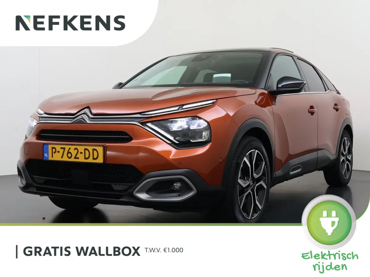 Shine 136pk 50 kWh | Accu 91% | Navigatie | Panoramisch schuifdak | Camera achter | Keyless start | Cruise control adaptief | Lichtmetalen velgen | Head-up display | Apple Carplay en Android