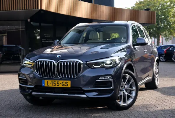 xDrive45e High Executive|Rijklaar!|ACC|PANO|HUD|Massage|Trekhaak|Rondomzichtcamera|Harman Kardon|Carplay|AndroidAuto|