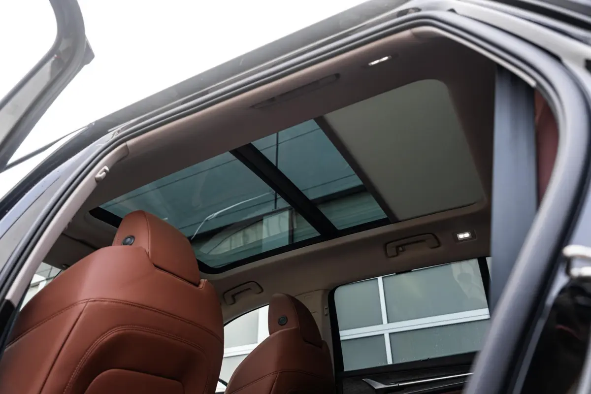 1.5 TSI PHEV DSG Business Edition Plus | LMV 19'' | Panoramadak | Trekhaak Uitklapbaar
