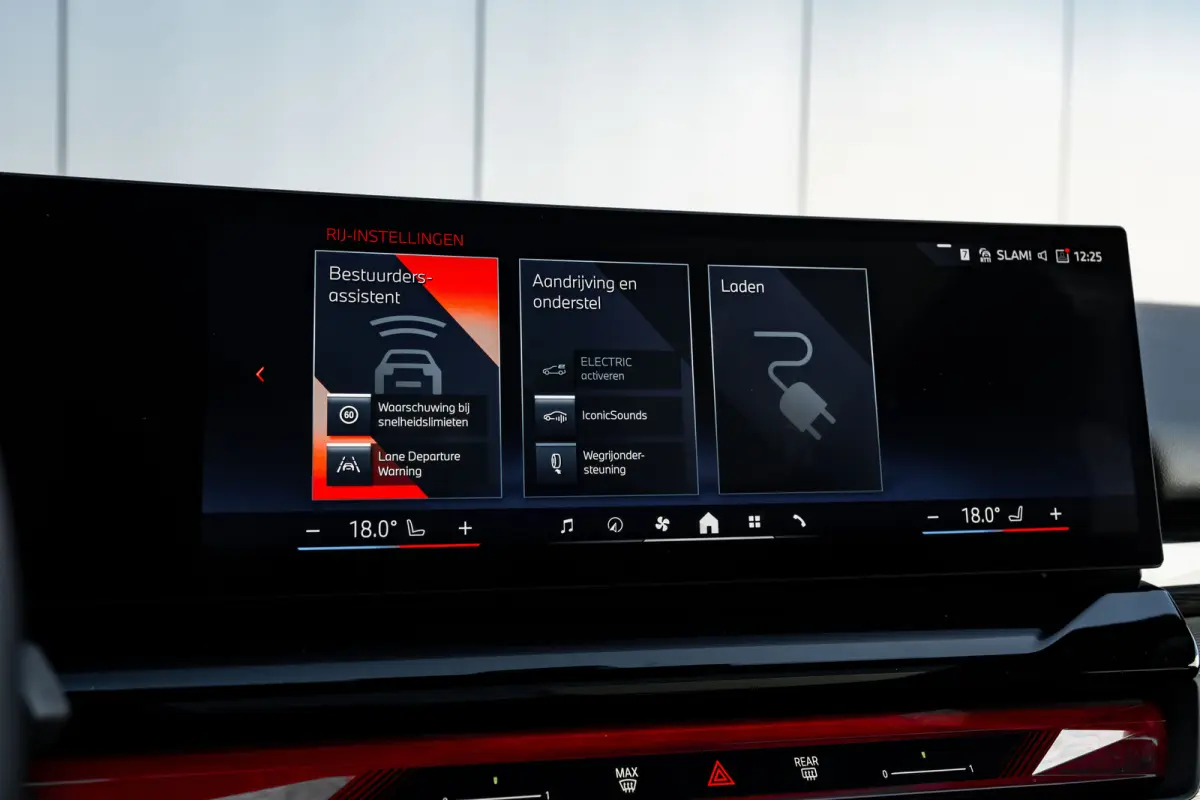 530e M Sport Edition l Harman Kardon l Adaptive LED l Stoelverkoeling l Elektr. Incl Memory l Grill Verlichting l 360gr Camera l Pano Dak l