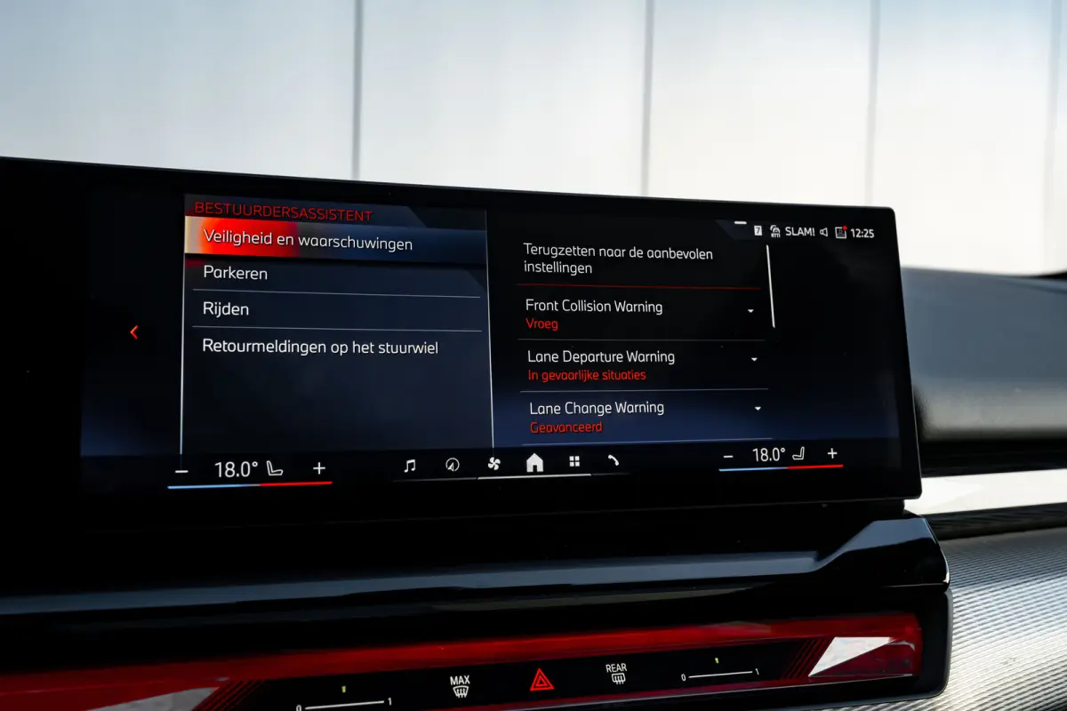 530e M Sport Edition l Harman Kardon l Adaptive LED l Stoelverkoeling l Elektr. Incl Memory l Grill Verlichting l 360gr Camera l Pano Dak l