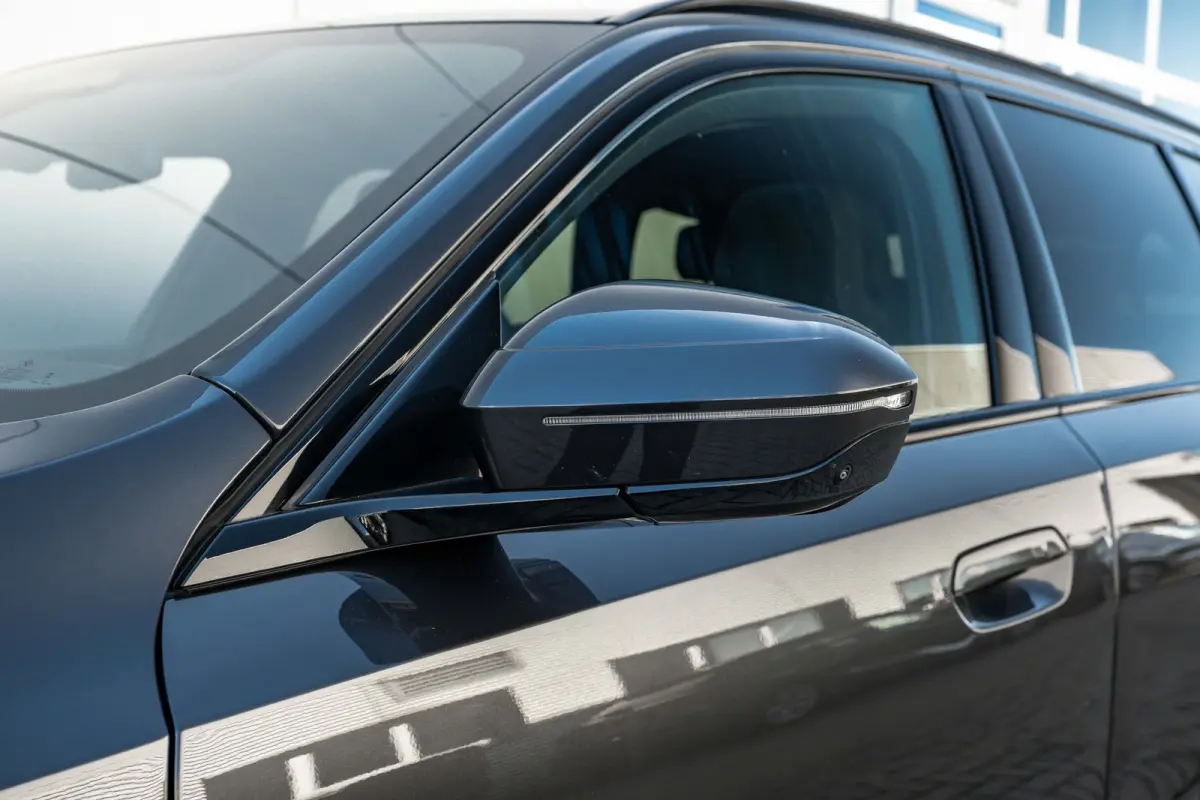 530e M Sport Edition l Harman Kardon l Adaptive LED l Stoelverkoeling l Elektr. Incl Memory l Grill Verlichting l 360gr Camera l Pano Dak l