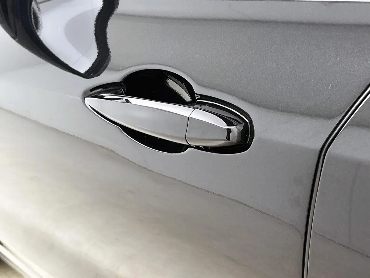 sDrive20i High Executive Edition | AUTOMAAT | M-PAKKET | PANORAMADAK | PARKEERSENSOREN | LEDER | STOELVERWARMING | CLIMATE CONTROL | CRUISE CONTROL |