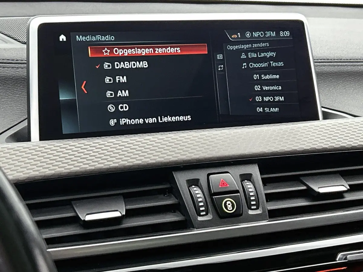 sDrive20i High Executive Edition | AUTOMAAT | M-PAKKET | PANORAMADAK | PARKEERSENSOREN | LEDER | STOELVERWARMING | CLIMATE CONTROL | CRUISE CONTROL |