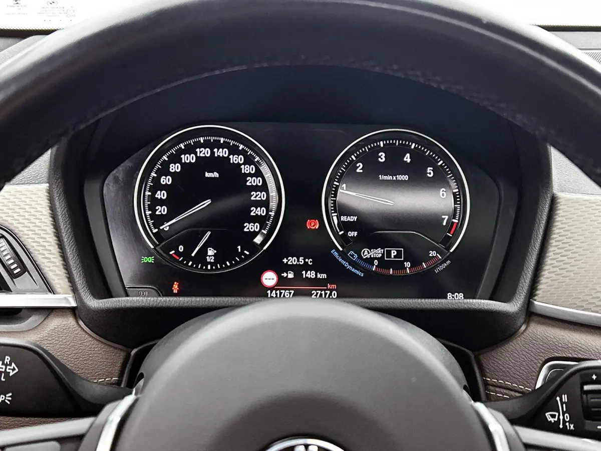 sDrive20i High Executive Edition | AUTOMAAT | M-PAKKET | PANORAMADAK | PARKEERSENSOREN | LEDER | STOELVERWARMING | CLIMATE CONTROL | CRUISE CONTROL |