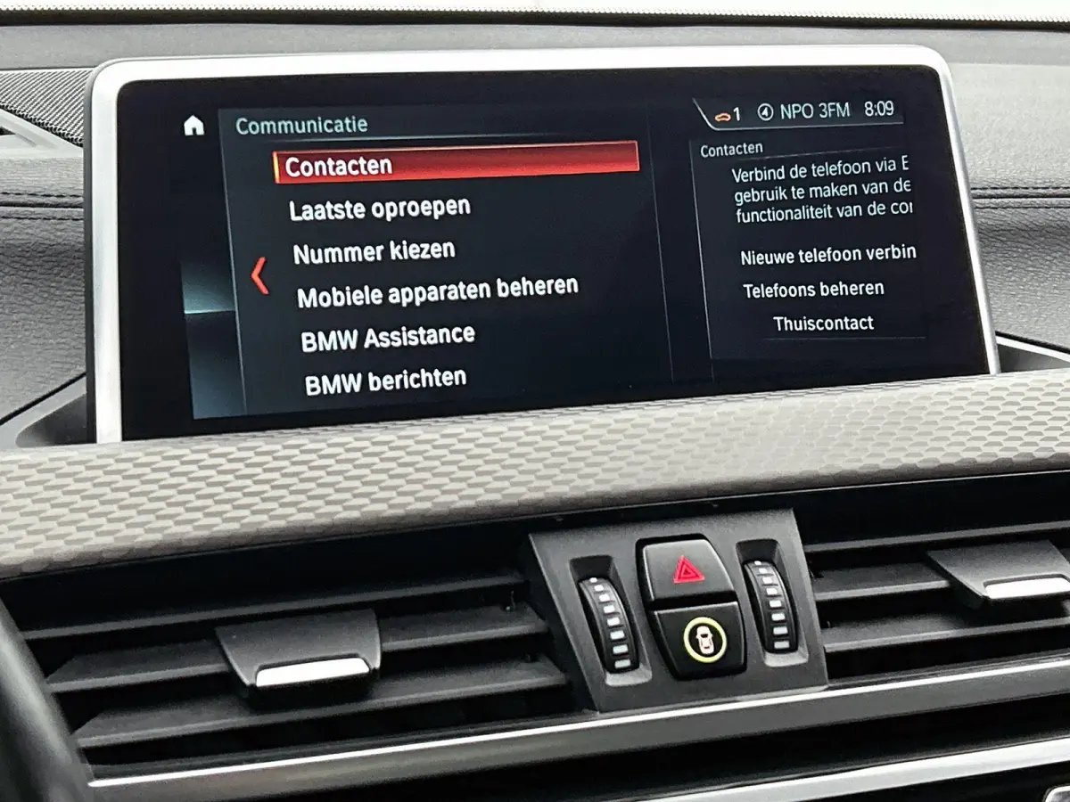 sDrive20i High Executive Edition | AUTOMAAT | M-PAKKET | PANORAMADAK | PARKEERSENSOREN | LEDER | STOELVERWARMING | CLIMATE CONTROL | CRUISE CONTROL |