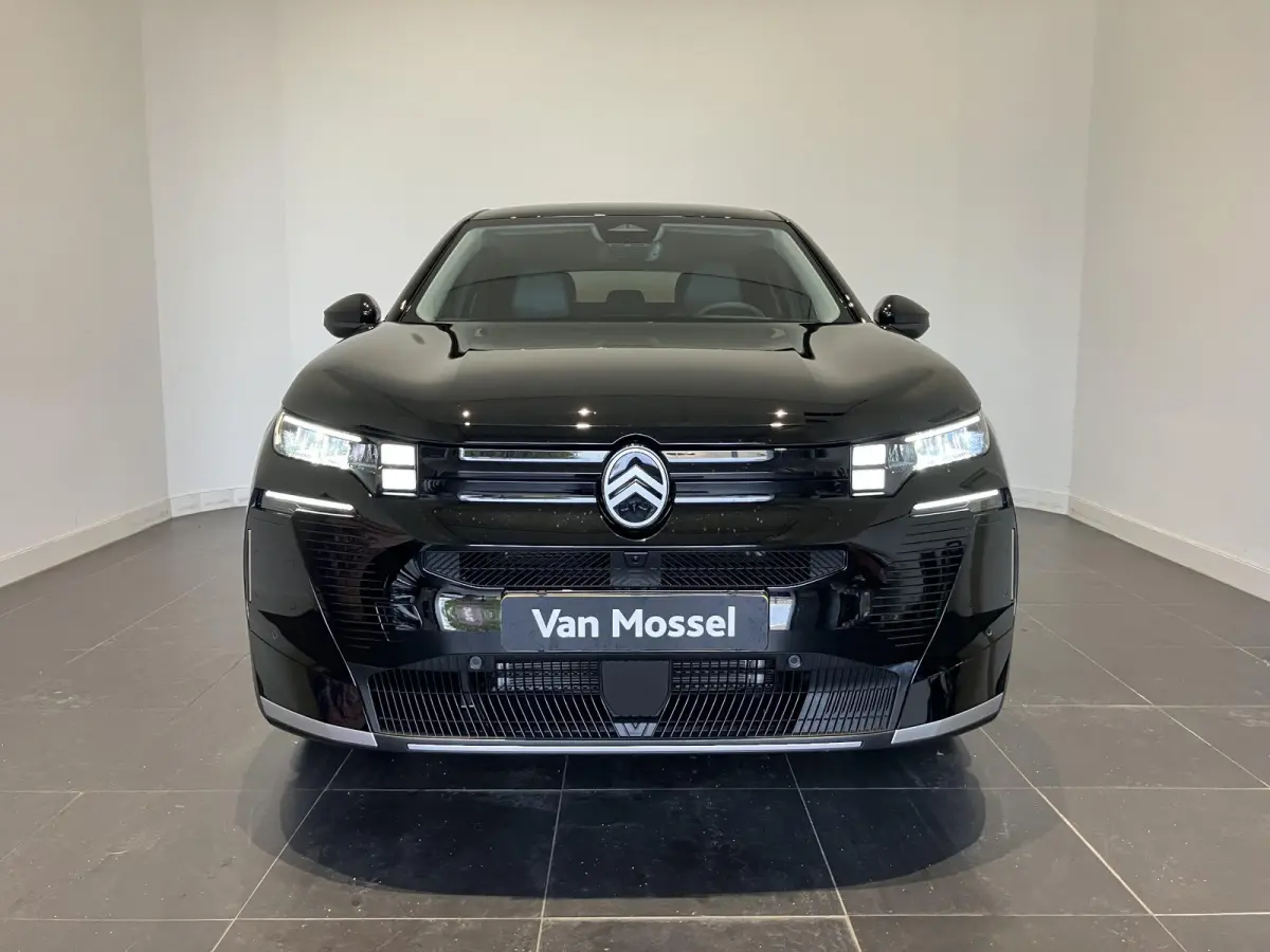 1.2 Hybrid 145 Plus l Elek. Kofferklep l Apple carplay & Android auto l Climate Control l Camera l Navi l