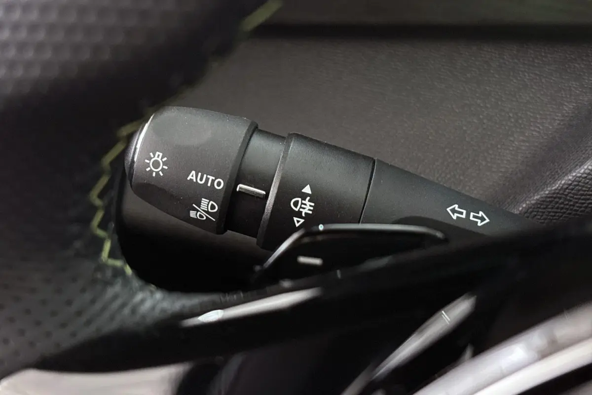 1.6 Plug-in Hybrid 195 GT Panoramadak FOCAL 360 Camera