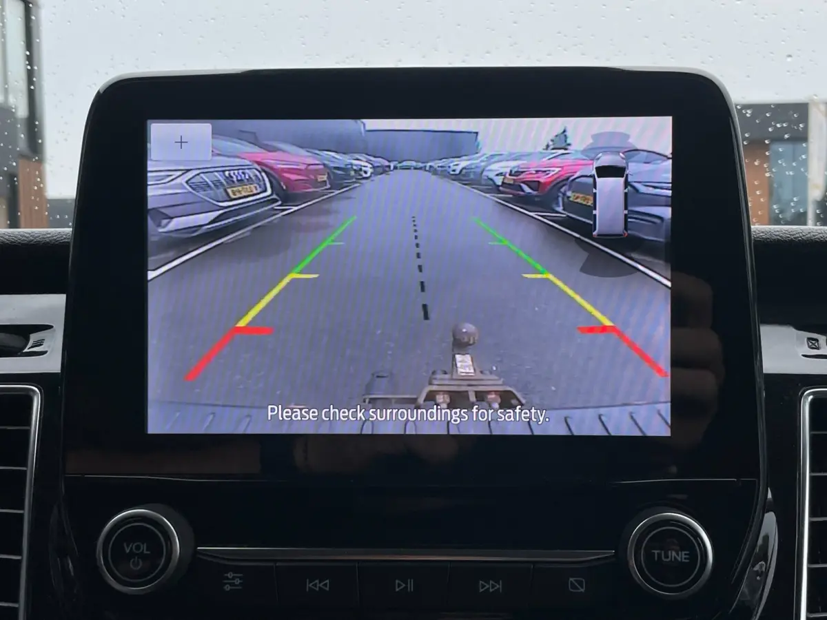 300 2.0 TDCI L2H1 Limited DC|FULL OPTION|AUTOMAAT|ACC|2X SCHUIFDEUR|CARPLAY|CAMERA|TREKHAAK|1e EIG|NAP|NL-AUTO